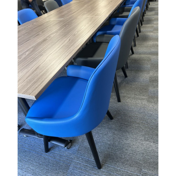 Reggie Side Chair Vinyl Black Legs